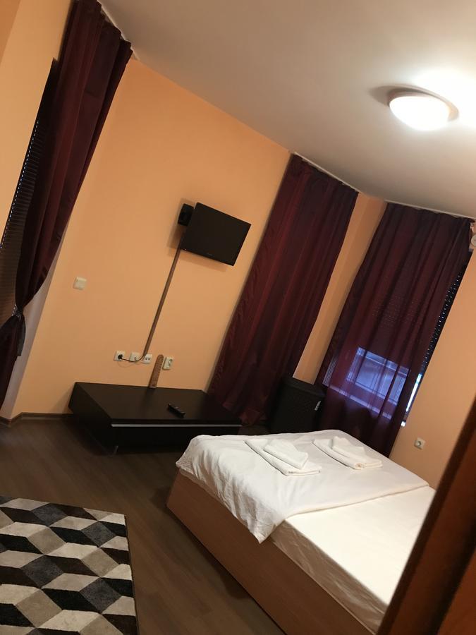 Apartment Perushtiza 3 Burgas Extérieur photo