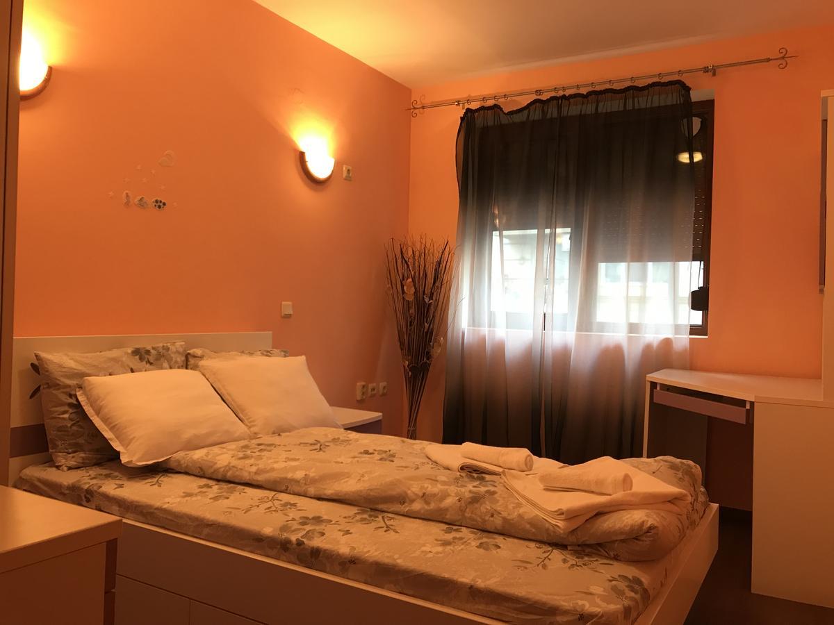 Apartment Perushtiza 3 Burgas Extérieur photo