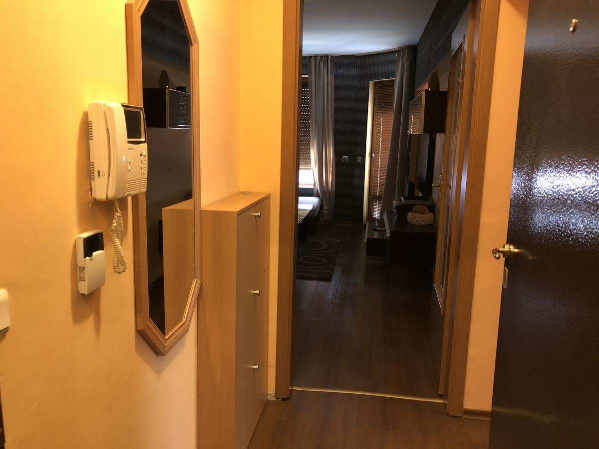 Apartment Perushtiza 3 Burgas Extérieur photo