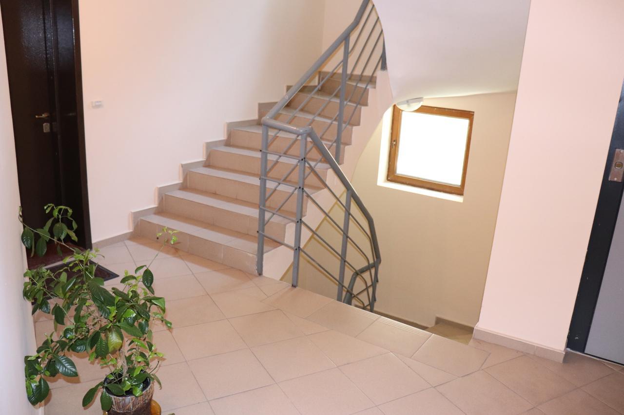 Apartment Perushtiza 3 Burgas Extérieur photo