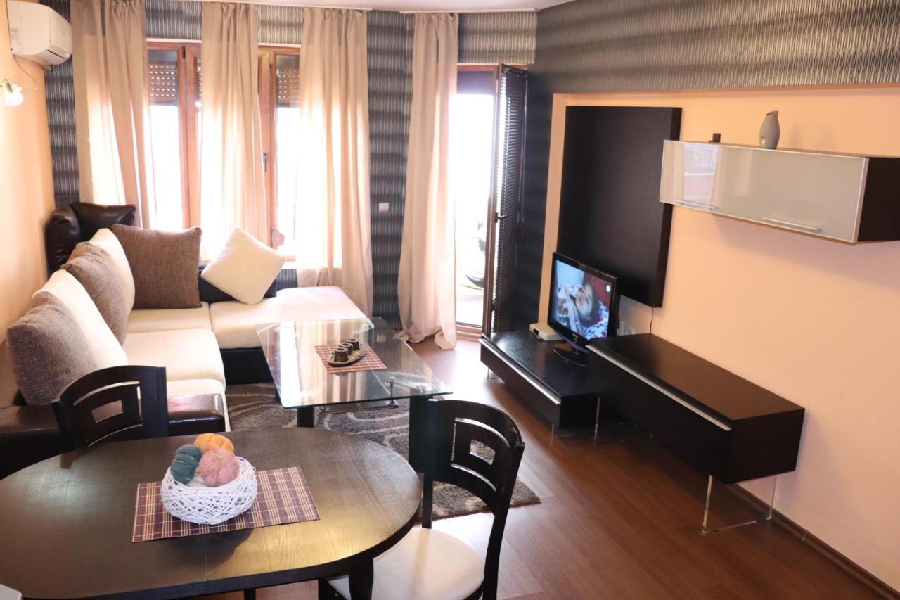 Apartment Perushtiza 3 Burgas Extérieur photo